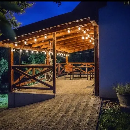 Pod Mogielica Casa de Férias *